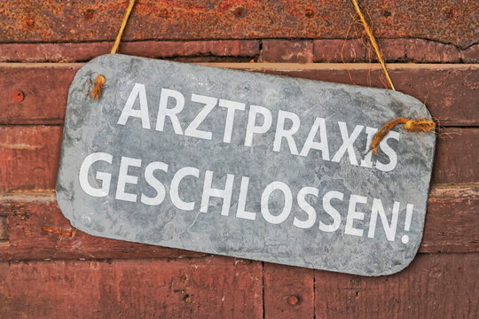 Die Praxis ist vom 30.01.-05.02.26 wegen einer Systemumstellung geschlossen Die Praxis ist vom 30.01.-05.02.26 wegen einer Systemumstellung geschlossen